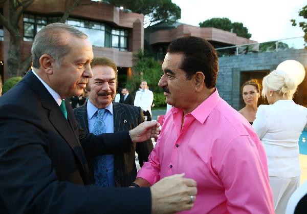 Erdoğan'ın sanatçılarla iftarına hangi ünlüler katıldı? - Resim: 3