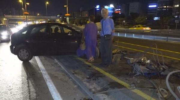 İstanbul'da tuhaf kaza: Bir şeyiniz var mı diye sorup kaçtılar! - Resim: 1