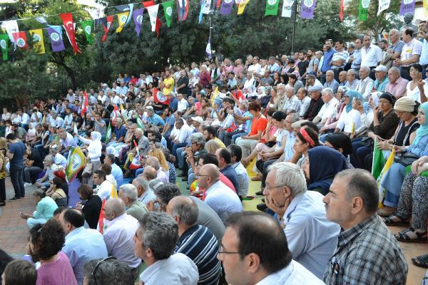 HDP'den Beşiktaş Abbasağa Parkında gövde gösterisi - Resim: 2