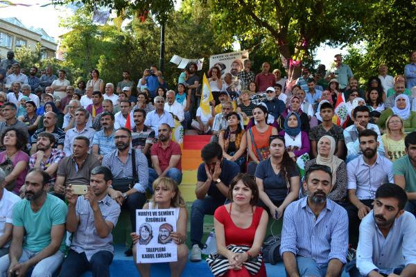 HDP'den Beşiktaş Abbasağa Parkında gövde gösterisi - Resim: 3