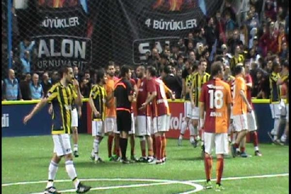 Salon turnuvasının finalinde kavga çıktı! Fenerbahçe 8-6 Galatasaray - Resim: 7