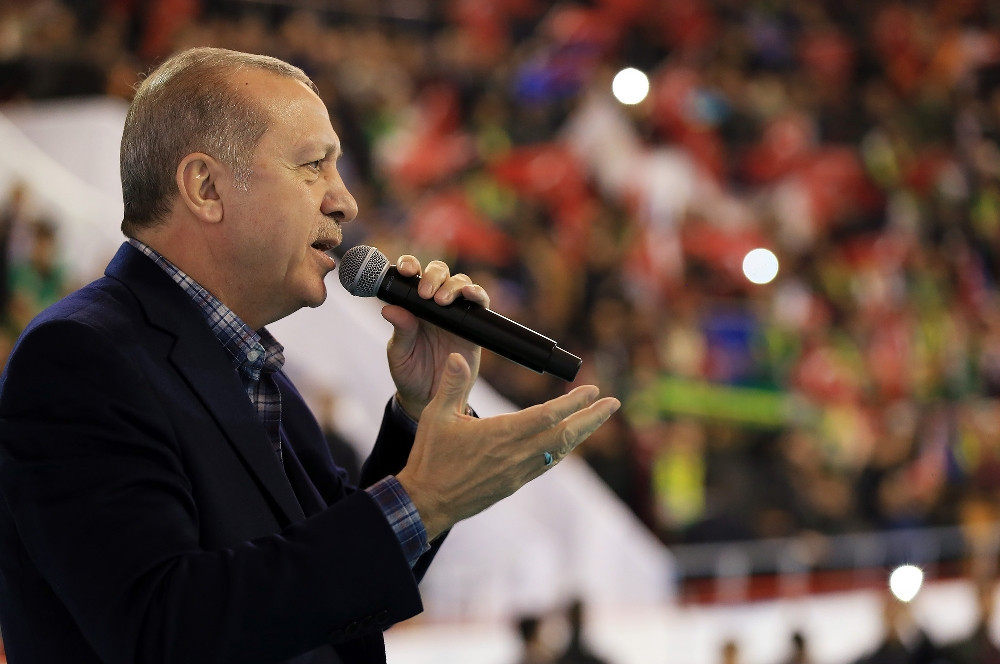 Erdoğan bu görüntüye çok öfkelendi: Haberlerde gördünüz, Nebbaşlar sürüsü.. - Resim: 1