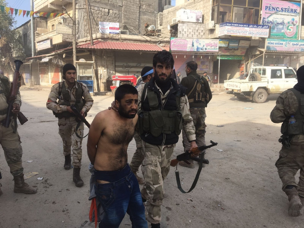ÖSO Afrin kent merkezinde kontrolü sağladı.. İlk görüntüler - Resim: 2