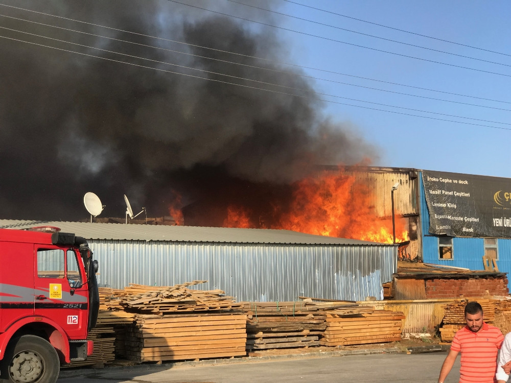 Erdoğan telefonla bilgi aldı: Konya'da 8 fabrika yandı - Resim: 4