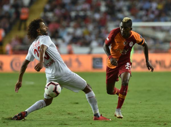 Galatasaray Antalyaspor deplasmanında kazandı: Antalyaspor Galatasaray 0-1 - Resim: 2