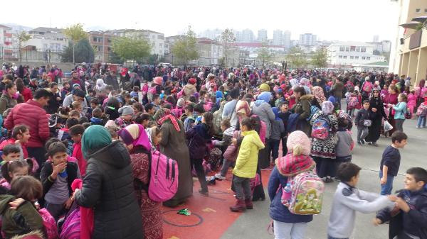 Türkiye’nin en kalabalık ilkokulu: Tam 5300 öğrencisi var - Resim: 2