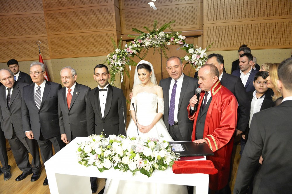 Kılıçdaroğlu, Gürsel Tekin’in oğlunun nikah şahidi oldu - Resim: 8