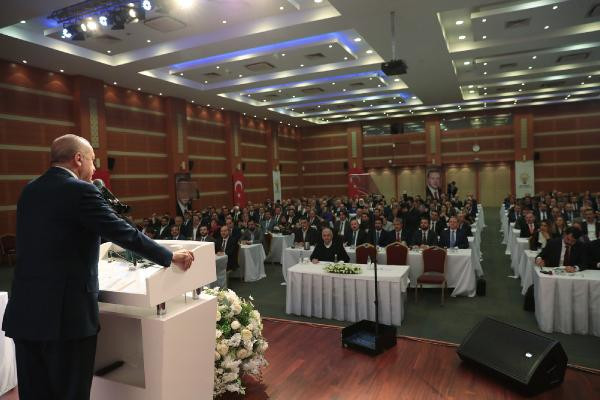 Erdoğan'dan İBB meclis üyeleri ve ilçe belediye başkanlarıyla toplantı - Resim: 5