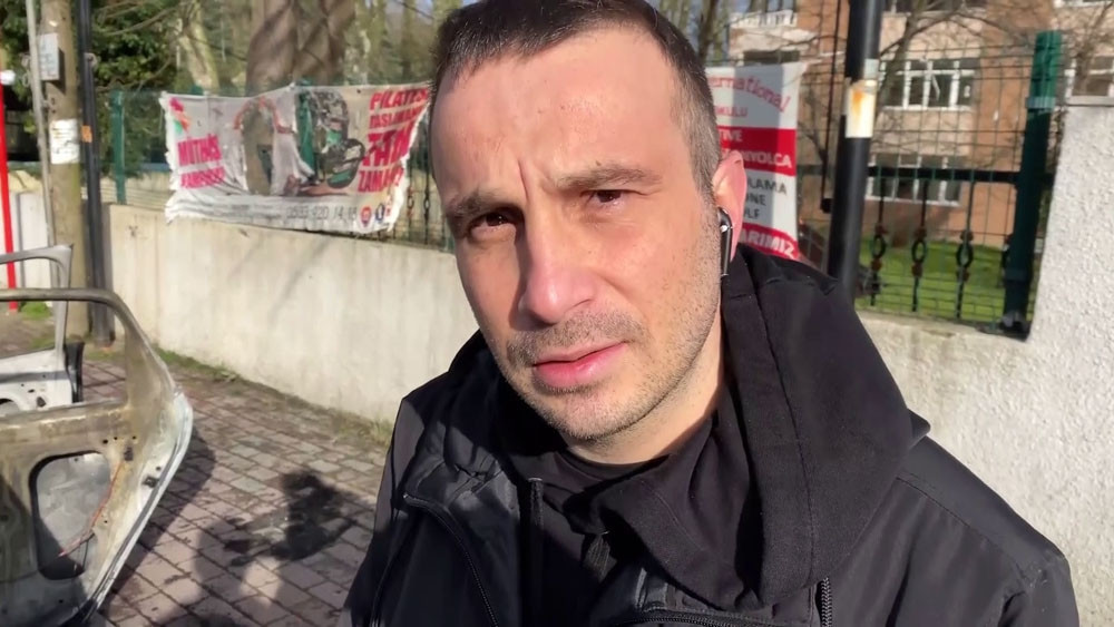 YouTuber Uras Benlioğlu’nun aracı alev alev yandı - Resim: 2