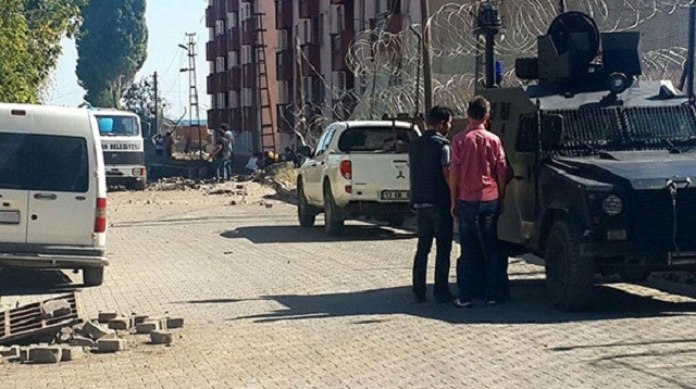 PKK Bitlis'te orduevine saldırdı! 5 asker yaralı! - Resim: 2