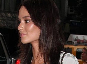 Nicole Trunfio koşarak uzaklaştı - Resim: 1