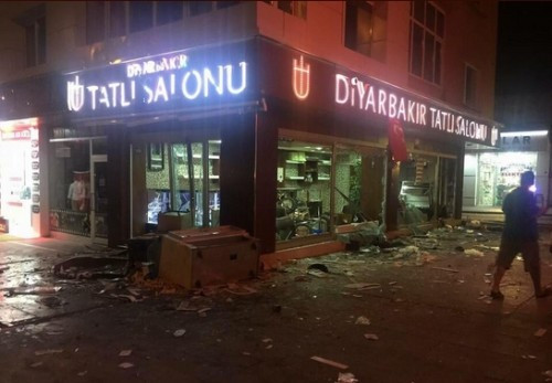 Birçok şehirde HDP'ye yönelik saldırılar! - Resim: 4
