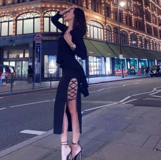Tuvana Türkay Bikinili Pozunu Post Attı! Ortalığı Yaktı Geçti! - Resim: 2