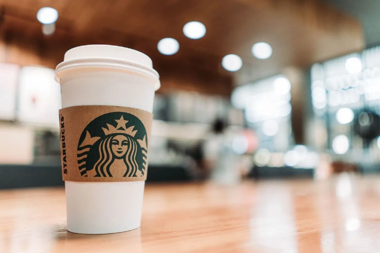 Starbucks Türkiye Kahve Fiyatlarına İnanılmaz Zam Yaptı: İşte Yeni Fiyatlar