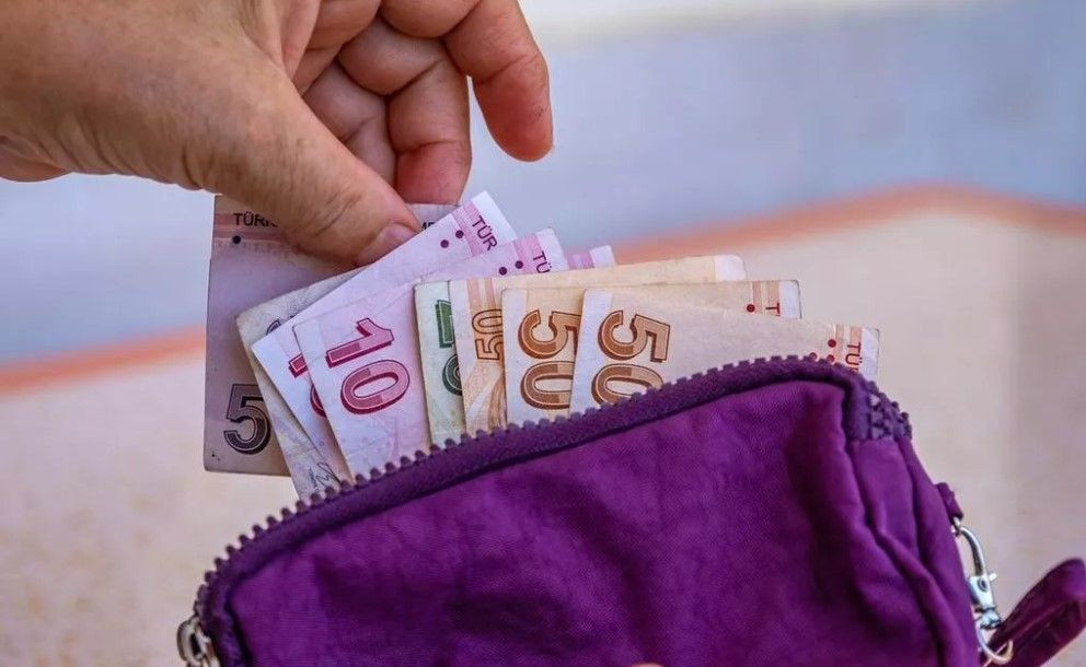Memur ve Emekli Maaş Zamları Ne Kadar Oldu? - Resim: 1