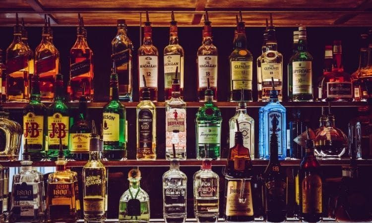 2022 Güncel Alkol Fiyatları: Alkollü İçkilere Ne Kadar Zam Geldi? - Resim: 1