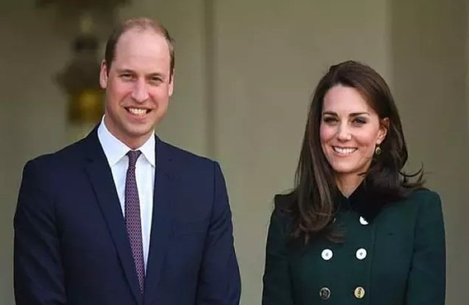 Prens William Kate Middleton'ı Tuhaf Cinsel Fantezilerine Karşılık Vermediği için mi Aldattı? - Resim: 1
