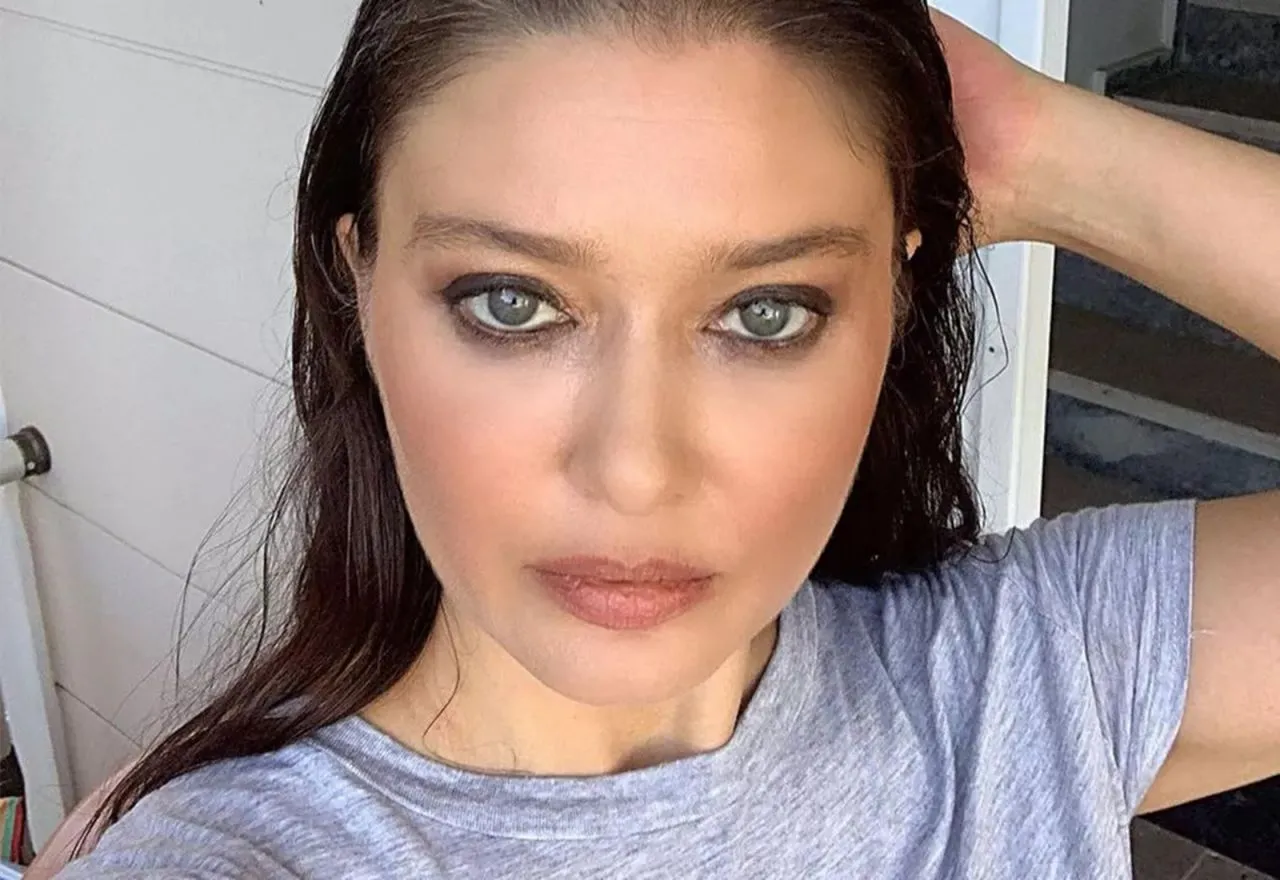 46 Yaşındaki Nurgül Yeşilçay Gençlere Taş Çıkarttı