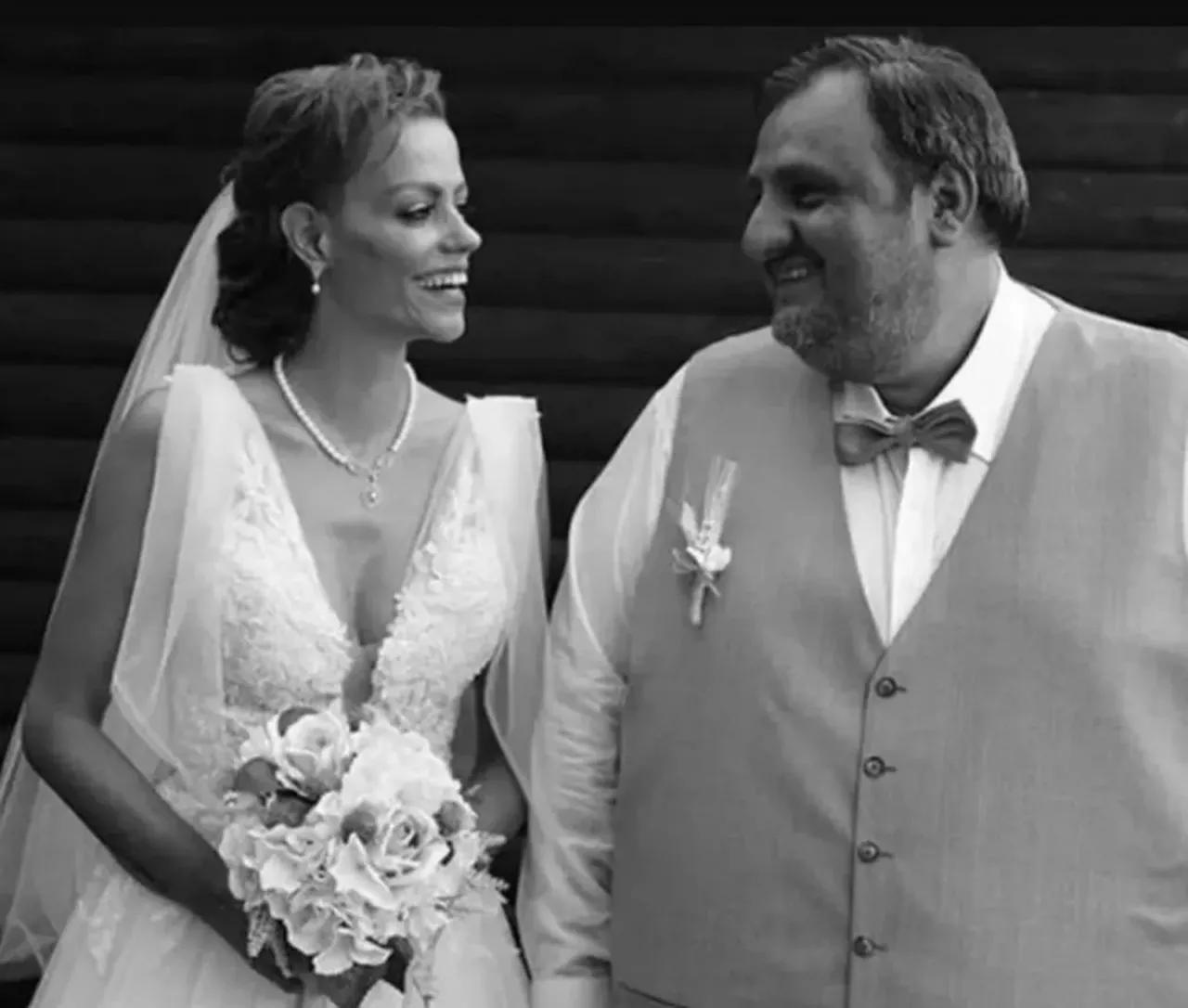 Demet Özdemir'in Ablası Derya Özdemir'i Görenler Şaşkına Döndü