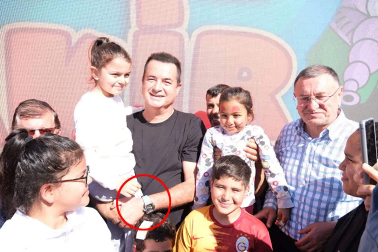Hakan Ural Canlı Yayında Acun Ilıcalı İle İlgili O Gerçeğe Dikkat Çekti
