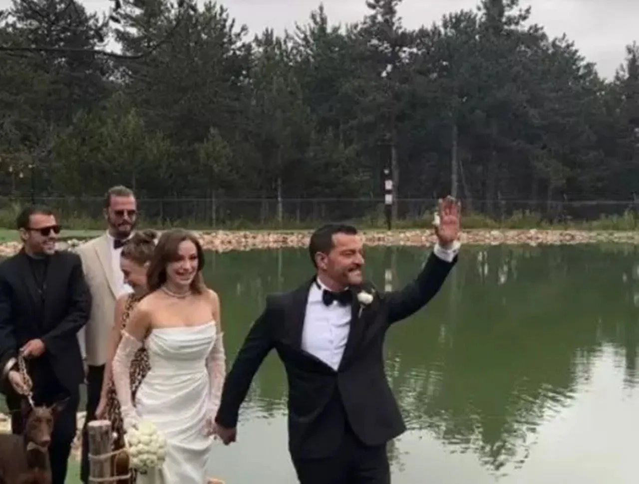 Kuruluş Osman - Çağrı Şensoy ve Buse Arslan evlendi