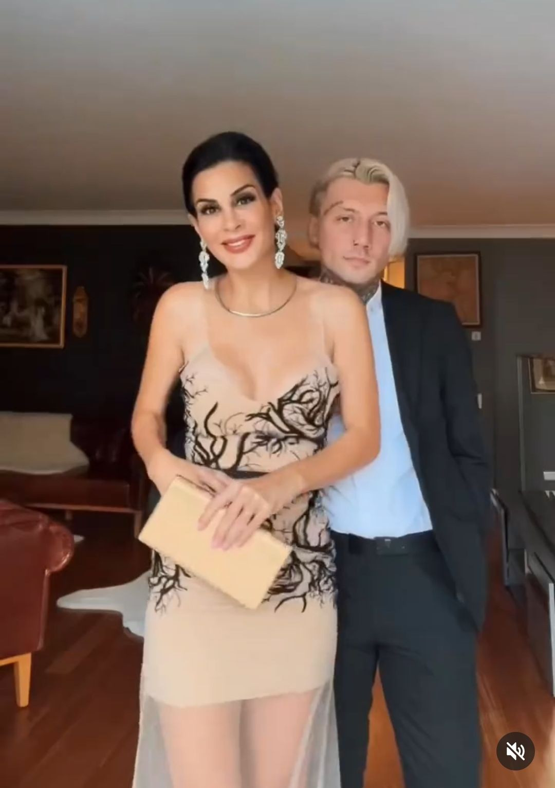 Deniz Akkaya ifşa etti: Eylül Öztürk ve kocası swinger partileri düzenleyip...