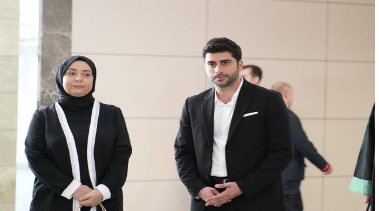 Kızılcık Şerbeti'nin Pembe'si, yıllar önceki haliyle büyüledi
