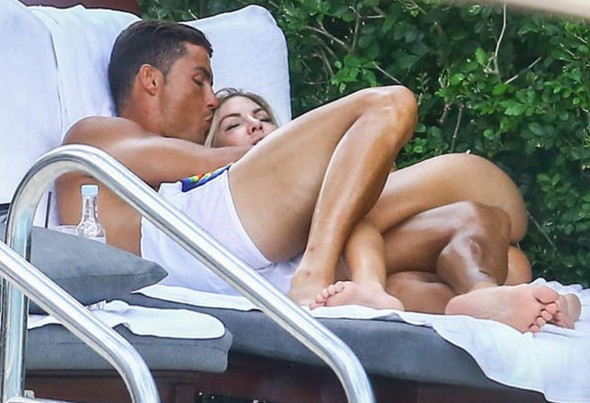 Ronaldo'nun yüzüne konan güve sosyal medyanın gündeminde!