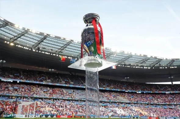 EURO 2016 finalinden renkli kareler!