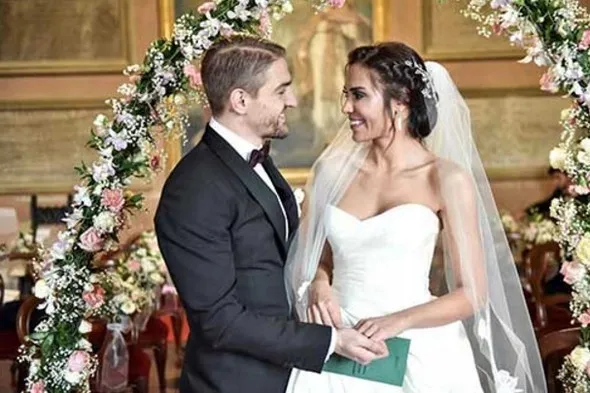 Oyuncu Şükran Ovalı ile evlenen Beşiktaşlı Caner Erkin ile ilgili şok haber