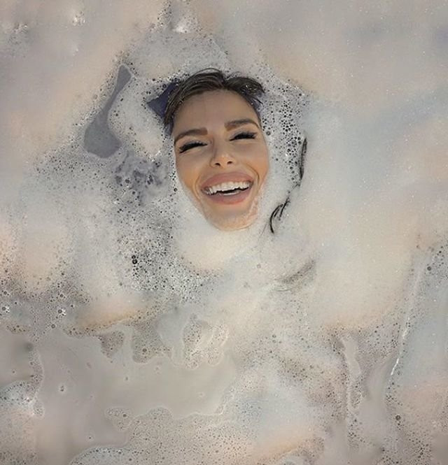 İranlı model Negin Ahm'den Türk dizilerine yeşil ışık