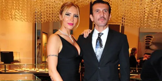 Reçber çifti yeni evlerine servet yatırdı