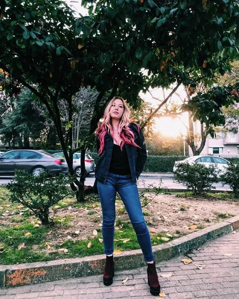Yılın aşk bombası Seçkin Özdemir ile Yasmin Erbil'den