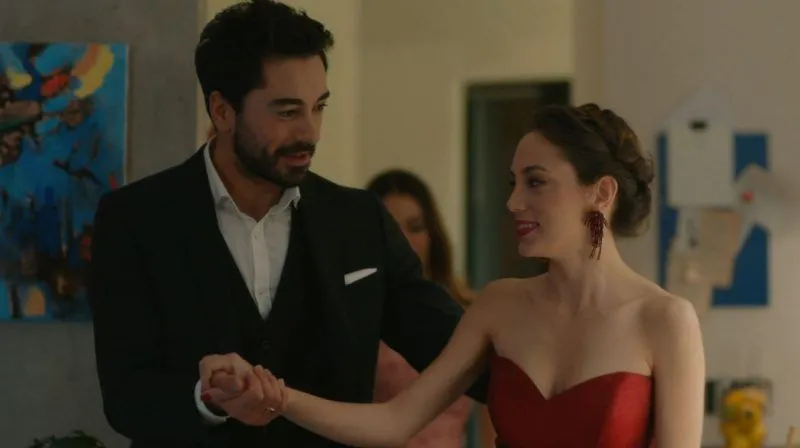 Show TV dizisinden kötü haber! Kalp Atışı final yapıyor iddiası
