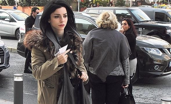 Yüzüksüz Merve Boluğur'dan açıklama
