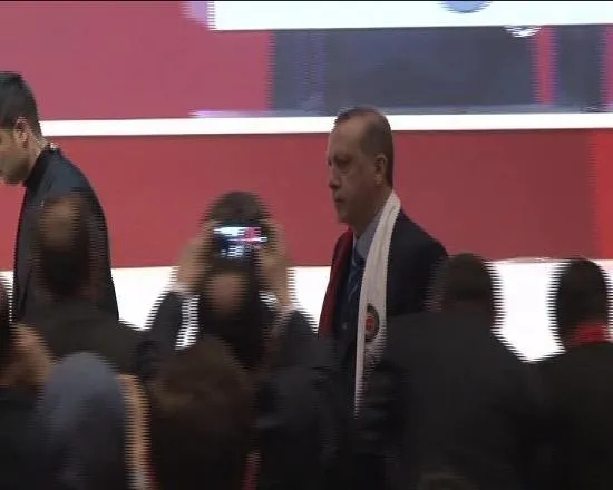 Erdoğan'ı yerinden kaldıran görüşme