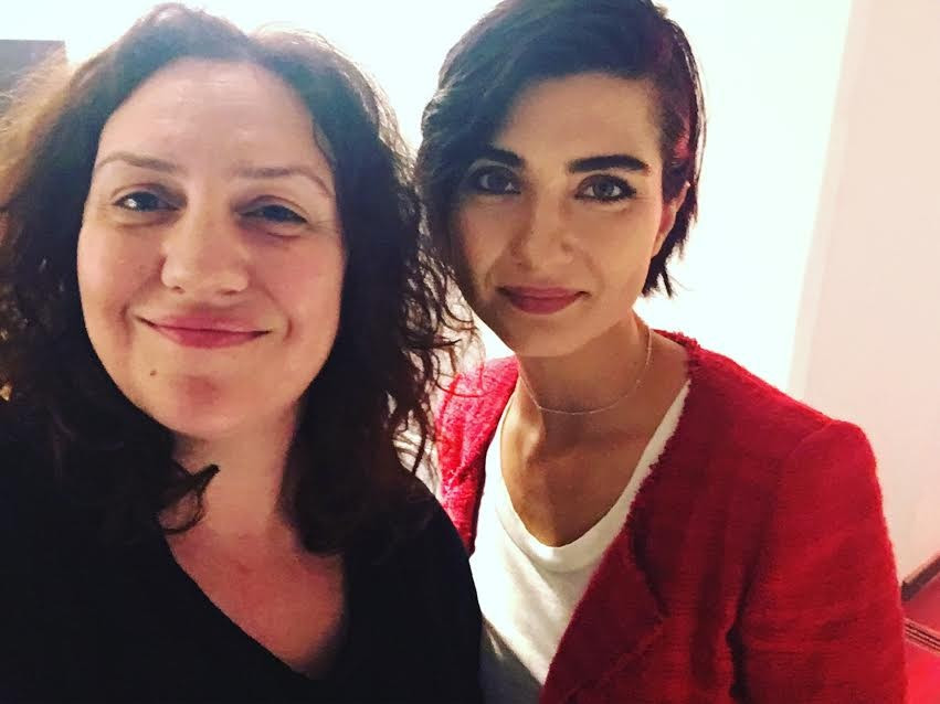 Tuba Büyüküstün'den magazine sitem