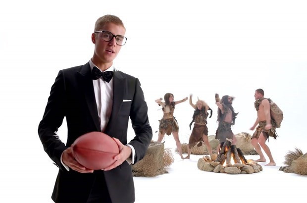 Justin Bieber tuvaletten fotoğraf paylaştı