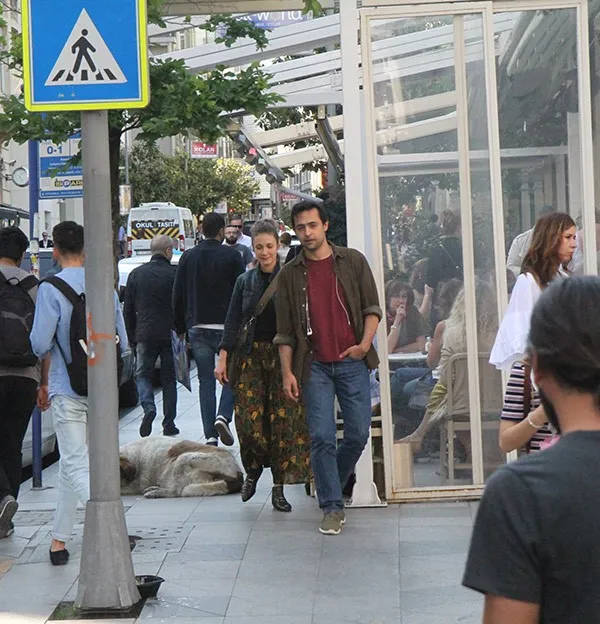 Ece Dizdar ile Emir Çubukçu Nişantaşı'nda objektife yakalandı