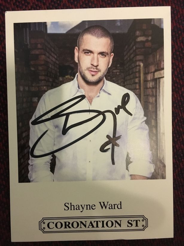 Shayne Ward gibi görünmek için cinsiyet değiştirme ameliyatı geçiren anne!
