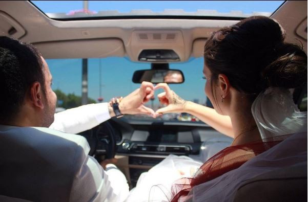 Kırgın Çiçekler'in Songül'ü Gökçe Akyıldız evlendi!