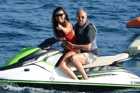 Selen Görgüzel ve Hamdi Alkan korkutan jet ski kazası