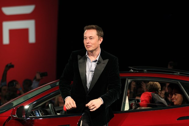 Elon Musk Tesla'nın yeni canavarı için tarih verdi