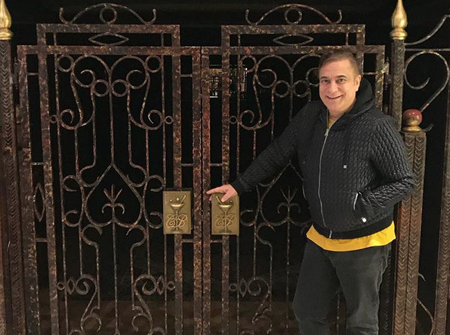 Mehmet Ali Erbil'in eşleri ve çocukları kimdir?