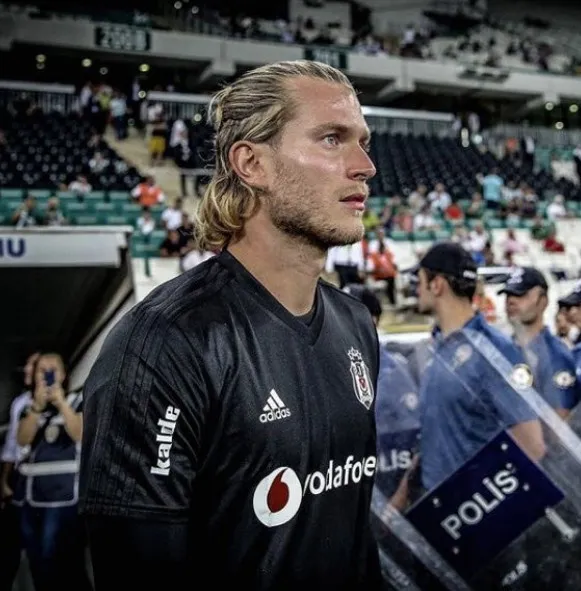 Dilay Korkmaz'dan Loris Karius iddiası: Bana da yazdı