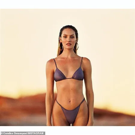 Candice Swanepoel ikinci çocuktan sonra kamera karşısına geçti