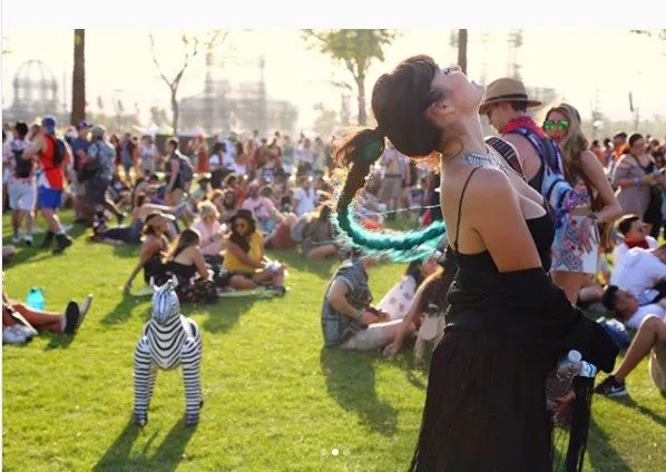 Hande Erçel ile Murat Dalkılıç Coachella'da