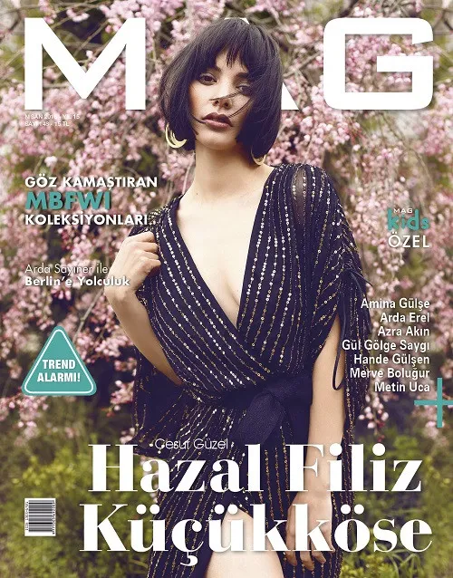 Hazal Filiz Küçükköse kapak kızı oldu