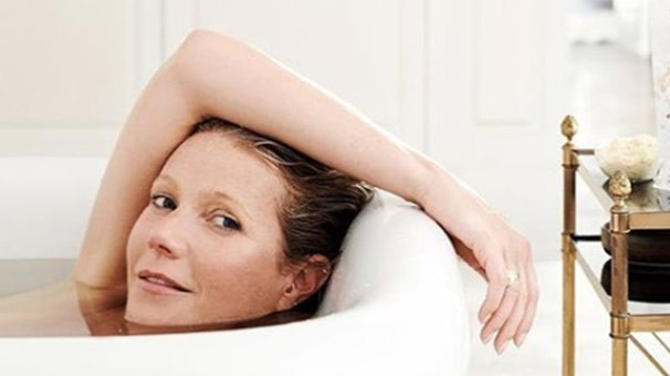 Gwyneth Paltrow'dan çıplak Anneler Günü paylaşımı!