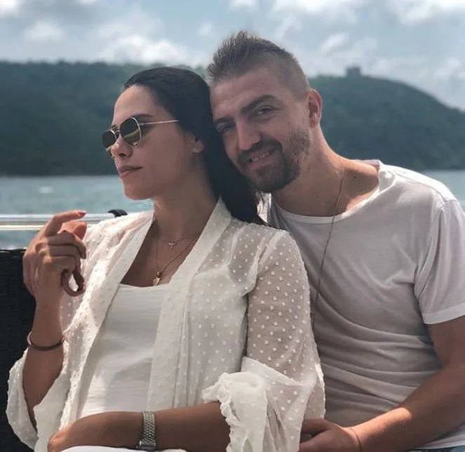 Asena, Caner Erkin ve Şükran Ovalı'yı kıskandı mı?